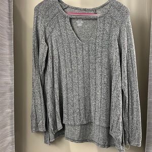 American Eagle heather grey sweater. Size small